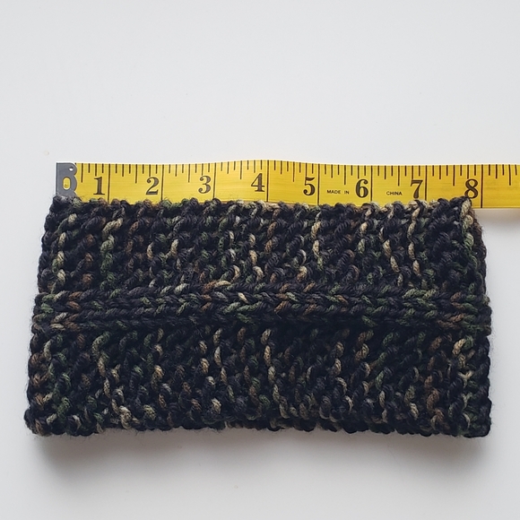 Handmade Knit Camo Earwarmer Or Headband - Picture 4 of 4